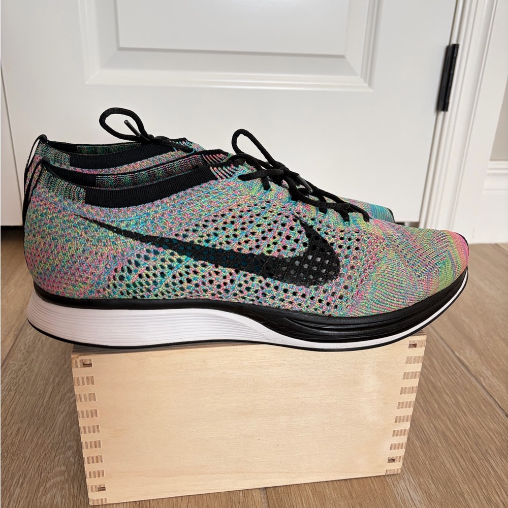 Nike Men’s Flyknit Racer Multicolor 2.0 Size 13 526628-304